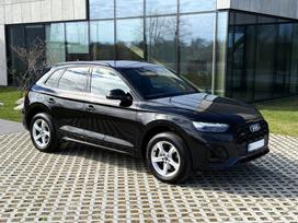 Audi Q5, 2.0 l., off-road / crossover