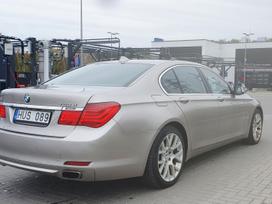 BMW 740, 3.0 l., Седан