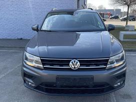 Volkswagen Tiguan, 2.0 l., Внедорожник / Кроссовер