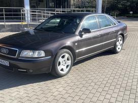 Audi A8, 2.8 l., Лимузин