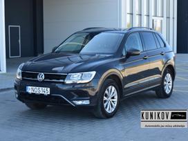 Volkswagen Tiguan, 2.0 l., Внедорожник / Кроссовер