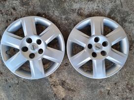 Nissan Originalūs gaubtai, ratų gaubtai, R16