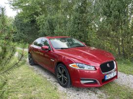 Jaguar XF, 2.0 l., Седан