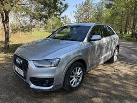 Audi Q3, 2.0 l., off-road / crossover
