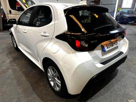 Toyota Yaris, 1.5 l., hatchback