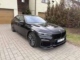 BMW 750, 4.4 l., Седан