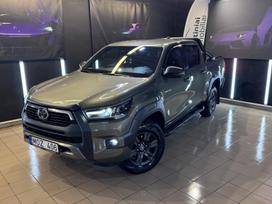 Toyota Hilux, 2.8 l., Внедорожник / Кроссовер
