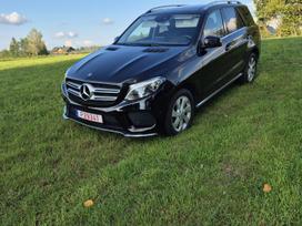 Mercedes-Benz GLE350, 3.0 l., off-road / crossover