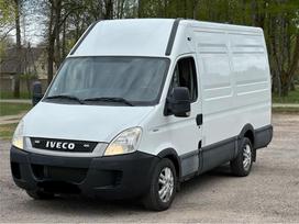 Iveco Daily, 3.0 l., cargo van