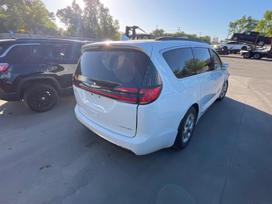 Chrysler Pacifica, 3.6 l., vienatūris