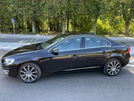 Volvo S60, 2.0 l., Седан
