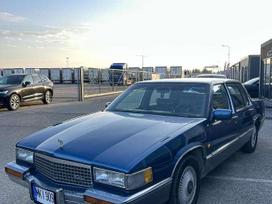 Cadillac DeVille, 4.5 l., saloon / sedan