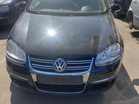 Volkswagen Golf Dirbam visada skambink dabar