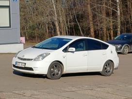 Toyota Prius, 1.5 l., hatchback