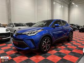 Toyota C-HR, 2.0 l., off-road / crossover