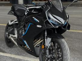 Honda CBR, снегоходы