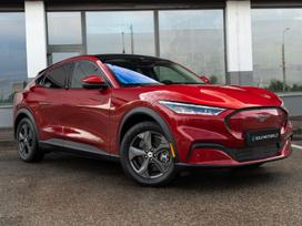 Ford Mustang Mach-E, 77 кВт·ч, Внедорожник / Кроссовер