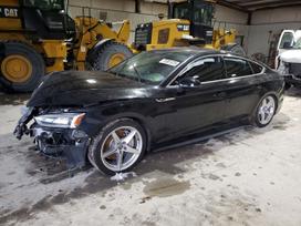 Audi A5, 2.0 l., sedanas