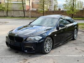 BMW 530, saloon / sedan