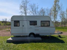 Bürstner Premio Life 430 Ts, prikabinami nameliai