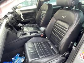 Volkswagen Passat dalimis