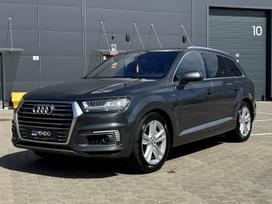 Audi Q7 e-tron, 3.0 l., off-road / crossover