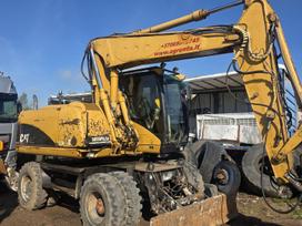 Caterpillar 313C, ekskavatoriai