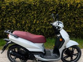 Peugeot Tweet 50cc, scooters / mopeds
