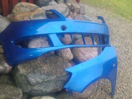 Skoda Fabia Priekinis gal buferiai priekinis kapotas baltas ir pilkas p