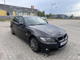 BMW 318, 2.0 l., saloon / sedan