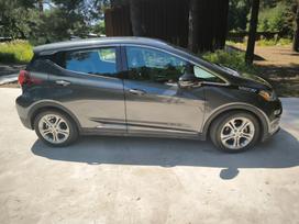 Chevrolet Bolt, 64 kWh, hatchback