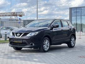 Nissan Qashqai, 1.2 l., off-road / crossover