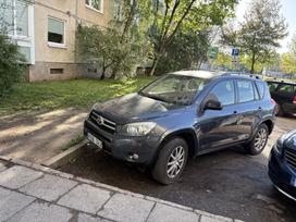 Toyota RAV4, 2.2 l., Внедорожник / Кроссовер
