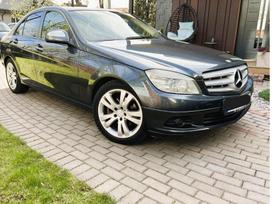 Mercedes-Benz C220, 2.2 l., Седан
