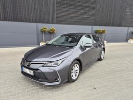Toyota Corolla, 1.5 l., saloon / sedan