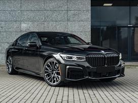 BMW 750, 4.4 l., Седан