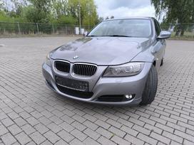 BMW 330, 3.0 l., Седан