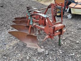 Kverneland 4B, ploughs