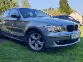BMW 120, 2.0 l., hatchback