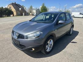 Nissan Qashqai, 1.5 l., off-road / crossover