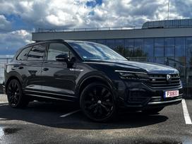 Volkswagen Touareg, 3.0 l., Внедорожник / Кроссовер