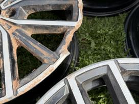 BMW X1 U11, lengvojo lydinio, R18