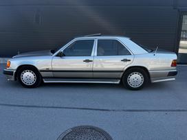 Mercedes-Benz E300, 3.0 l., saloon / sedan