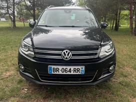 Volkswagen Tiguan, 2.0 l., off-road / crossover