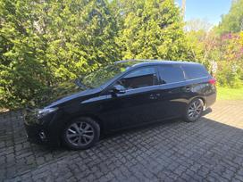 Toyota Auris, 2.0 l., Универсал
