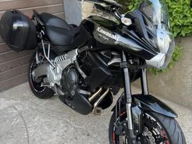Kawasaki Versys 650cc, enduro / adventure
