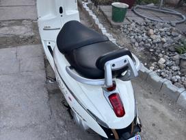Peugeot Django Evasion, scooters / mopeds
