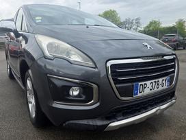 Peugeot 3008, 1.6 l., off-road / crossover
