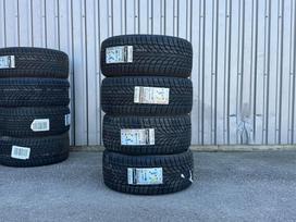 Kumho WINTERCRAFT ICE WI51 XL, winter 245/40 R18