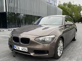 BMW 116, 1.6 l., hatchback
